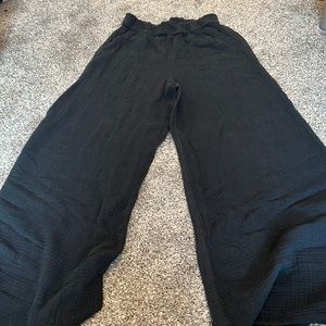 Aerie, Medium Pool to party black pants